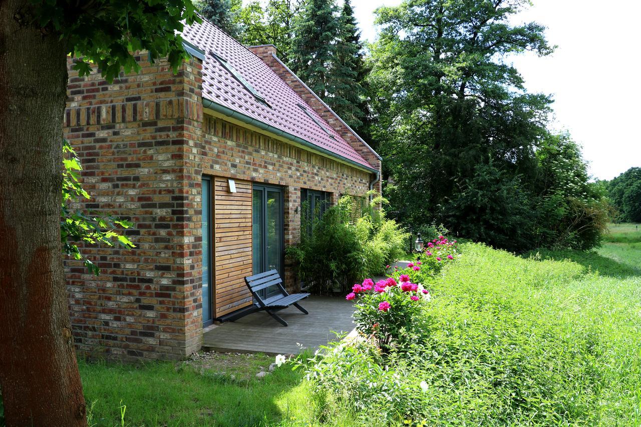Mara Hotel Wendisch Evern Kültér fotó
